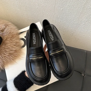 Дамски обувки 2022 г.; Oxfords; сабо на платформата; Есенни Разнообразни Ежедневни Дамски Обувки с кръгло бомбе; лоферы със затворени пръсти на меху в британски стил