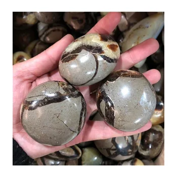 Търговия на едро с лечебни природни септариевые септарианские кварцов кристал масажни камъни за декорация